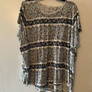 Lucky Brand Yellow and Blue Floral Short Sleeve Top